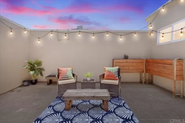 MLS: PTP2508490 Condo For Sale