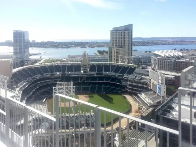 MLS: PTP2508502 Condo For Sale