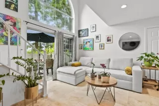 Photo #4: PTP2508507 Listing