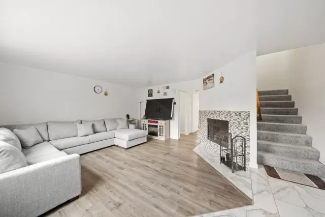 MLS: PTP2508557 Condo For Sale