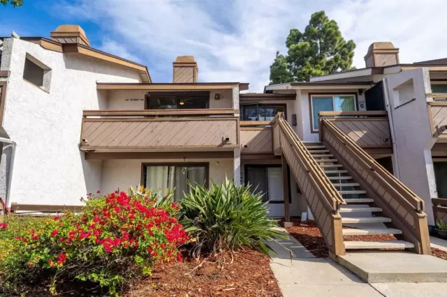 MLS: PTP2508558 Condo For Sale