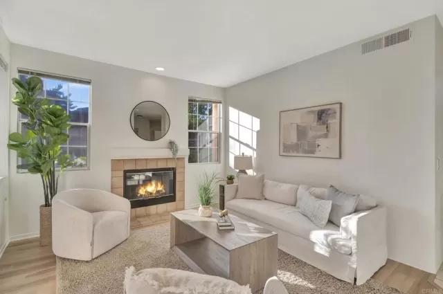 MLS: PTP2508572 Condo For Sale