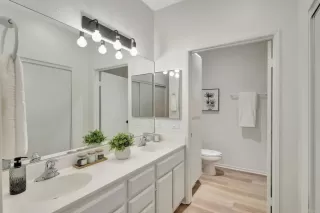 Photo #5: PTP2508572 Listing