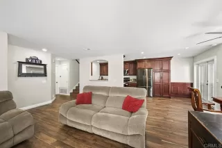 Photo #3: PTP2508577 Listing