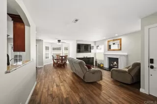 Photo #4: PTP2508577 Listing