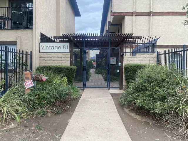 MLS: PTP2508603 Condo For Sale