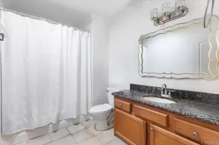 Photo #5: PTP2508618 Listing