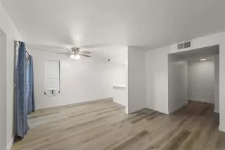 Photo #5: PTP2508649 Listing