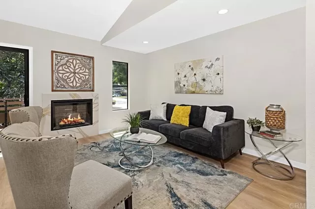 MLS: PTP2508676 Condo For Sale