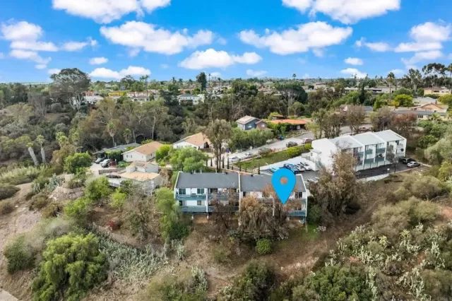 MLS: PTP2508678 Condo For Sale