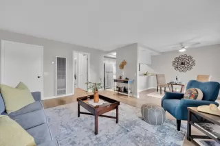 Photo #5: PTP2508678 Listing