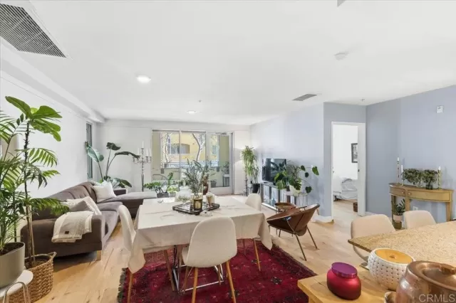 MLS: PTP2508706 Condo For Sale