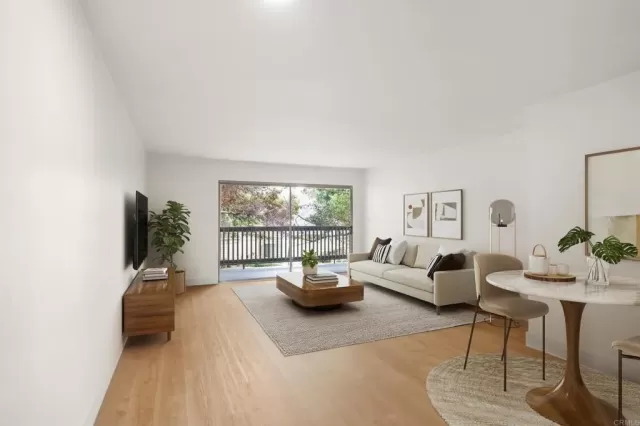 MLS: PTP2508931 Condo For Sale