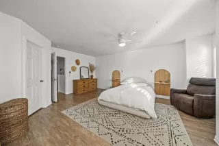 Photo #5: PTP2508954 Listing