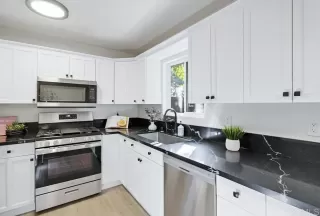 Photo #1: PTP2508979 Listing 