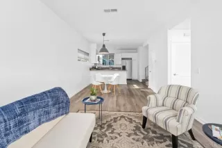 Photo #5: PTP2509188 Listing