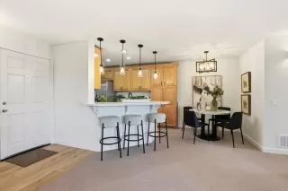 Photo #2: PTP2509339 Listing