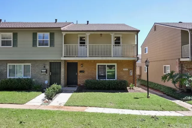 MLS: PTP2600277 Condo For Sale