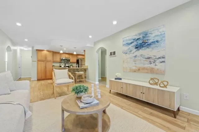 MLS: PTP2600278 Condo For Sale