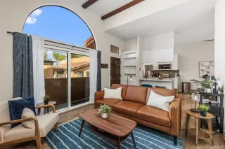 Photo #5: PTP2600314 Listing 