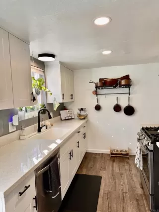 Photo #2: PTP2600377 Listing 