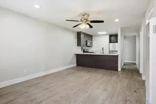 Photo #3: PTP2600436 Listing 