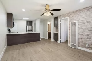 Photo #4: PTP2600436 Listing 