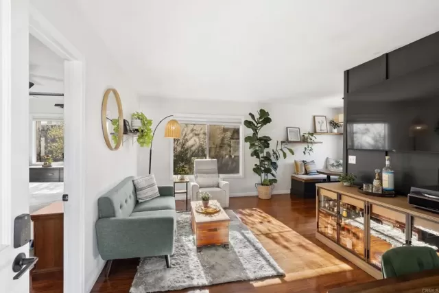 MLS: PTP2600437 Condo For Sale