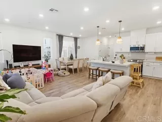 Photo #3: PTP2600440 Listing 