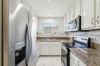 Photo #5: PTP2600451 Listing 