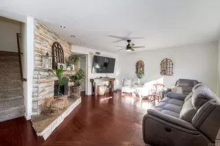 Photo #2: PTP2600461 Listing 