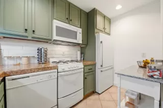 Photo #1: PTP2600464 Listing 