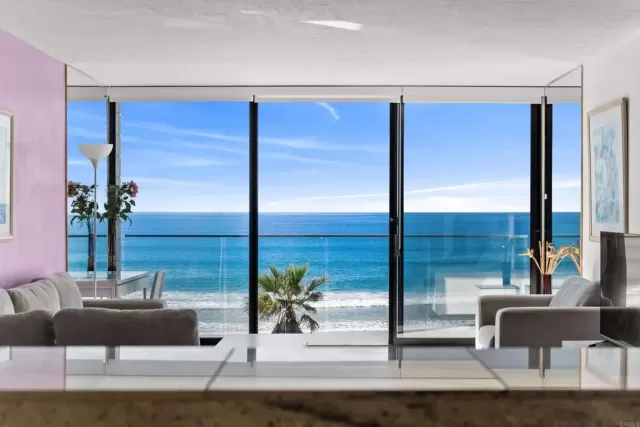 MLS: PTP2600493 Condo For Sale