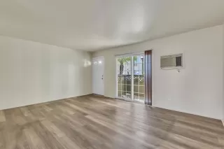 Photo #3: PTP2600498 Listing 