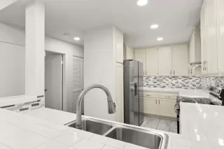 Photo #5: PTP2600516 Listing 