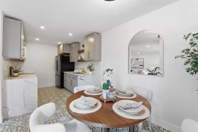 MLS: PTP2600614 Condo For Sale