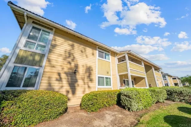 MLS: PTP2600715 Condo For Sale