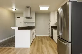 Photo #5: PTP2600738 Listing