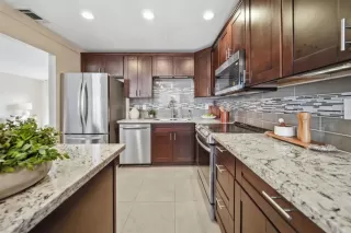 Photo #2: PTP2600747 Listing