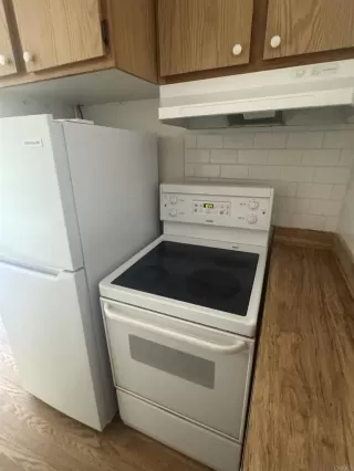 Photo #5: PTP2600754 Listing