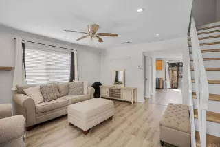 Photo #3: PTP2600771 Listing 