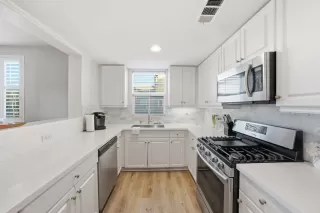 Photo #6: PTP2600778 Listing