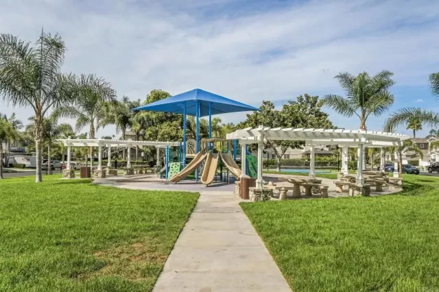 MLS: PTP2600814 Condo For Sale