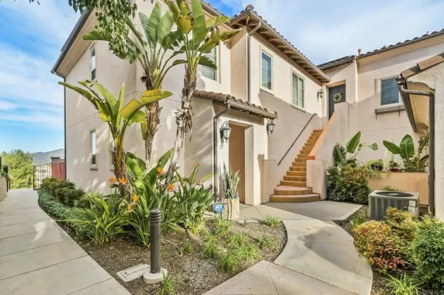 MLS: PTP2600833 Condo For Sale