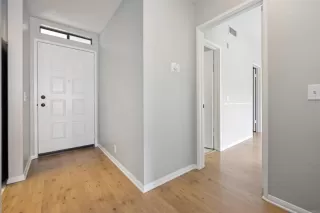 Photo #5: PTP2600884 Listing