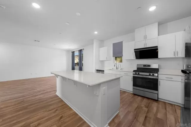 MLS: PTP2600893 Condo For Sale