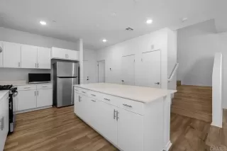 Photo #2: PTP2600893 Listing 