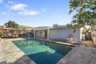 Photo #1: PTP2600904 Listing