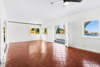 Photo #3: PTP2600977 Listing 