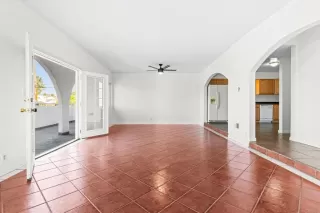 Photo #4: PTP2600977 Listing 